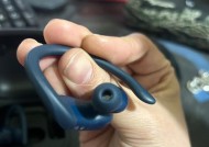 耳机耳挂维修配件有哪些？如何更换损坏的配件？