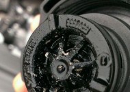 散热器异响问题如何排查和修复？