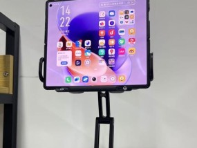 多轴手机支架如何安装？桌面使用时应注意什么？