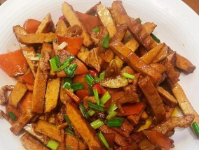 以豆腐干为主料，做出美味佳肴的秘诀（脆皮酥炸）
