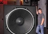 挡住嘴的低音炮是什么品牌？如何选择合适的低音炮？