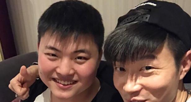 英雄联盟中小智和小龙之间是什么关系？  第3张
