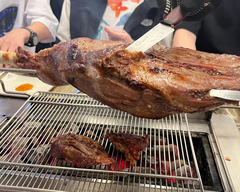 热水器烤羊腿的正确方法是什么？烤羊腿时应该注意哪些事项？  第2张