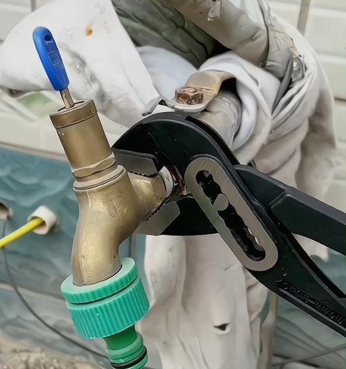 热水器管道钳子的正确使用方法是什么？使用时需要注意什么？  第3张