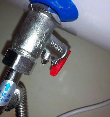 热水器连电了怎么办？安全操作步骤是什么？  第1张