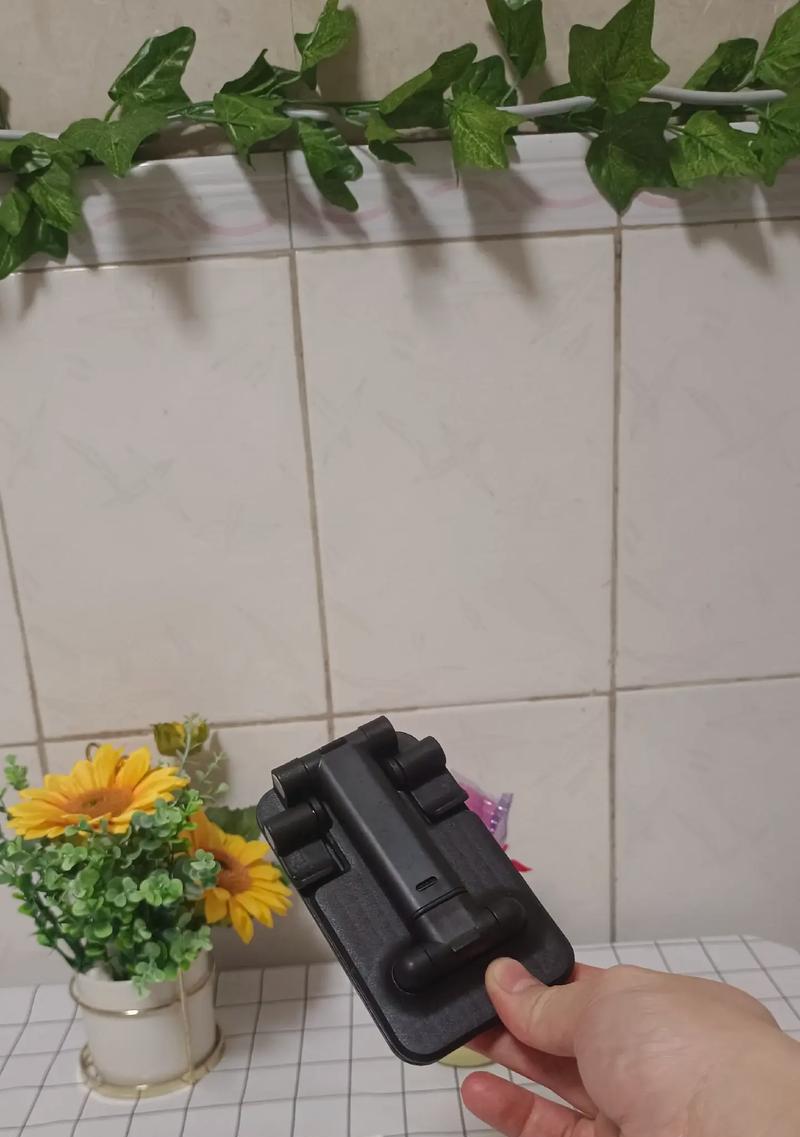桌面手机支架贴纸有什么特别用途吗？  第3张