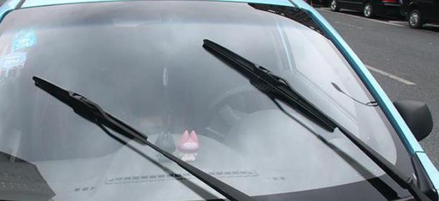 电瓶车雨水渍去除方法？如何保持车体清洁？  第3张