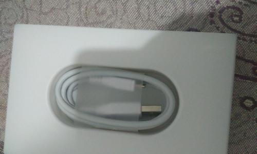 数据线变色了还能用吗？如何处理变色的数据线？  第2张
