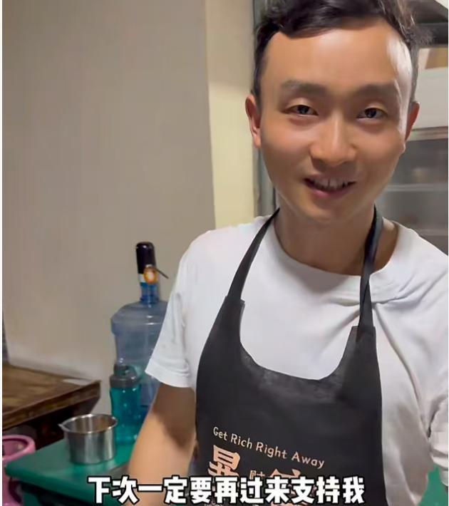 一个鸡爪10根签，美女吃四川串串花了418元，饭店曝光引网友狂喷  第18张