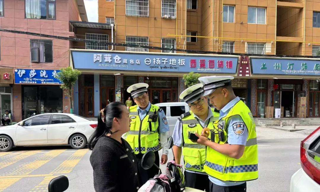 8月起，电动车、摩托车、三四轮车上路“3禁4罚2扣”，车主注意  第5张