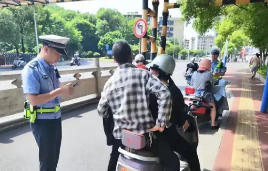 8月1日起实施，电动车、三轮车上路“4禁5罚”新规！车主注意  第9张