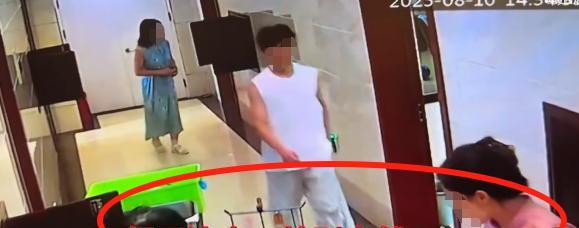 一家五口逃单后续，女子长相漂亮身材好，完整监控曝光，早有预谋  第8张