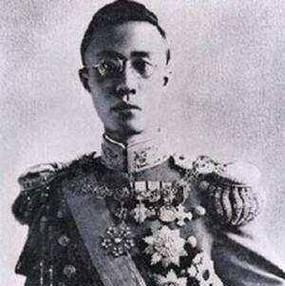 清朝末代皇帝溥仪为何没有后代（探究溥仪的人生）  第1张