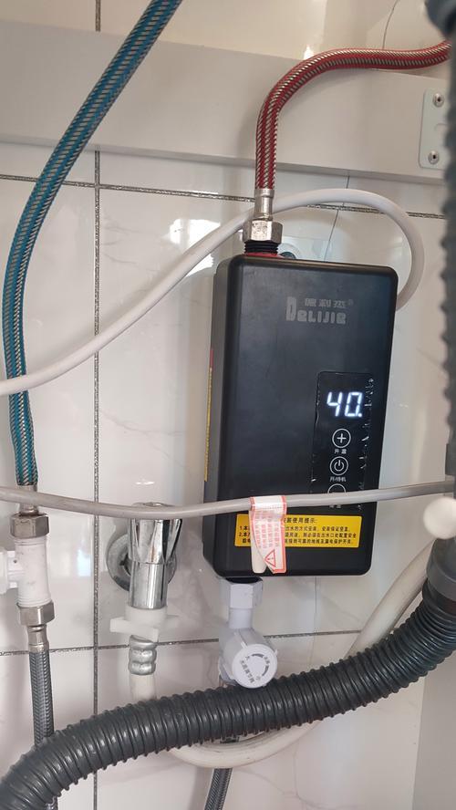 台下专用热水器的正确使用方法是什么？  第2张