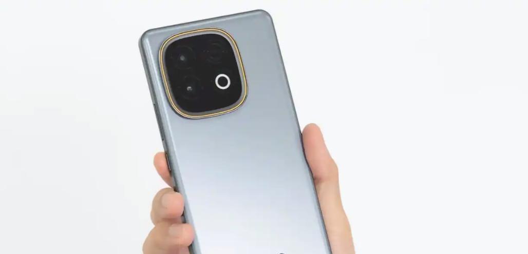 16GB+512GB！3款售价“亲民”的旗舰芯手机，一步到位用6年  第2张
