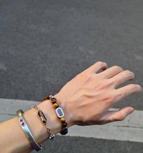 男生留香手环的佩戴方法是什么？如何正确佩戴留香手环？  第1张