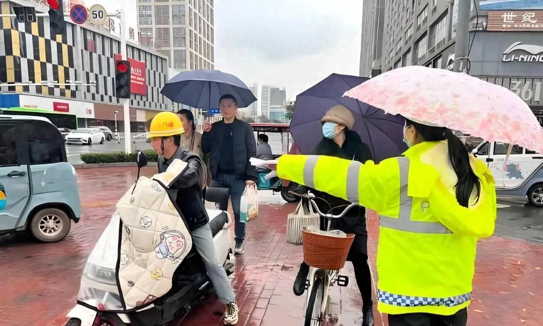 电动车驾照要求明确了！2种车无证驾驶不处罚，3种最高罚2000！  第1张