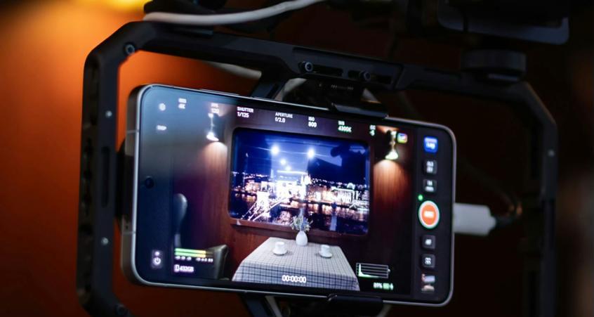 vivoX300Ultra真机现身MWC：全焦段4K120P，可选配400mm增距镜  第3张