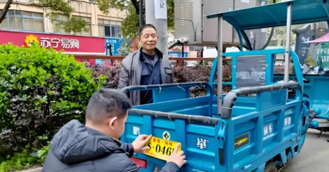 严查电动车该停了！3月起，这3类电动车放心骑，上路需守5个要求  第3张